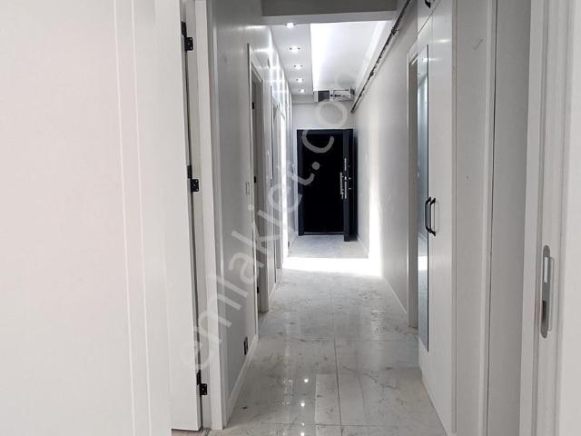 Tombakzade Bulvarı Arasokağında Ebeveyn Banyolu Sıfır Kiralık2+1
