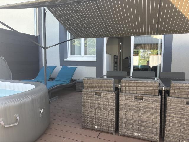 Tomblaine, maison avec terrasse et jardin