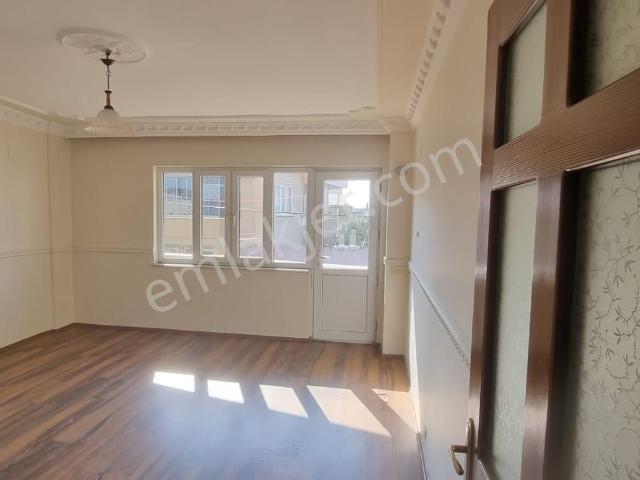 Tombul Emlaktan Karaçay Mahallesinde 3+1 Kiralık Daire