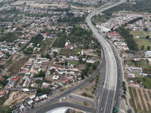 TONALA SOBRE PERIFERICO OTE SUELO MIXTO