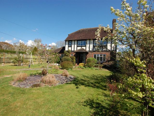 Tonbridge Road, Hildenborough, Tonbridge TN11, 4 bed property to rent, £3,500 pcm | PrimeLocation