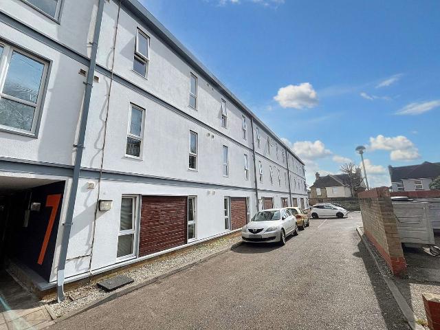 Tonbridge Road, Maidstone ME16, 1 bed property to rent, £650 pcm | PrimeLocation