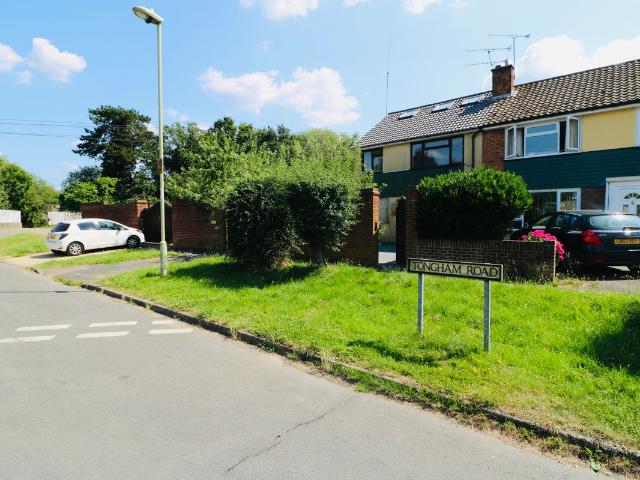 Tongham Road, Aldershot GU12, 6 bed semi detached house to rent, £3,000 pcm | PrimeLocation