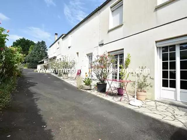 Tonnay Charente 17430 Achat / Vente maison 12 pièces t12