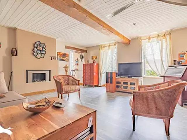 Tonnay Charente 17430 Achat / Vente maison 4 pièces t4 parking