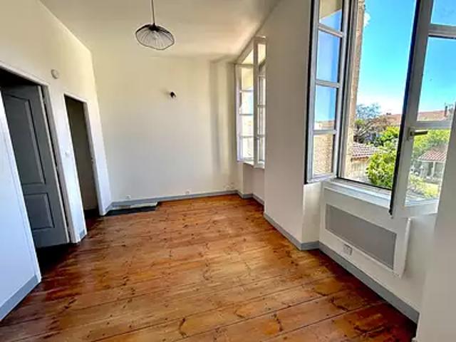 Tonnay Charente 17430 Location appartement 2 pièces t2