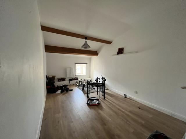 TONNAY CHARENTE APPARTEMENT T3 EN DUPLEX