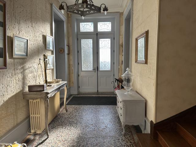 Tonnay Charente maison de Maitre 386m2, 6chambres. 386m² Tonnay Charente