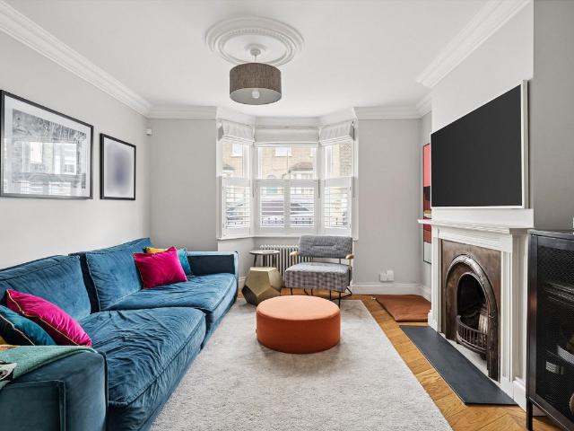 Tonsley Road, London SW18, 3 bed terraced house to rent, £4,500 pcm | PrimeLocation