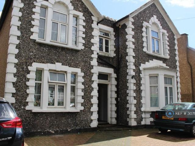 Tooting, London, SW17 Studio to rent £1,250 pcm £288 pw