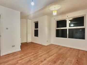 Tooting Sorting Office, 29 33 Longmead Road, London, SW17 8PN, United Kingdom | 6 bed townhouse for rent #135670084 | Rentberry