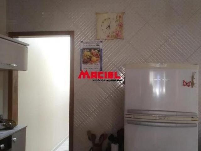 TOC! TOC! A FELIDADE! BATE A TUA PORTA LINDA CASA NO RESIDENCIAL UNIÃO