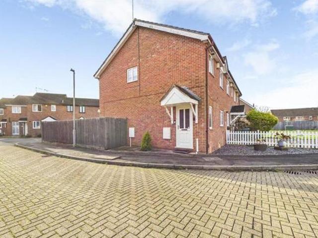 Todd Close, The Willows, 3 Bedroom End