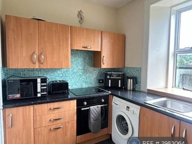 Todshill St, Strathaven, ML10 3 bed maisonette to rent £1,125 pcm £260 pw