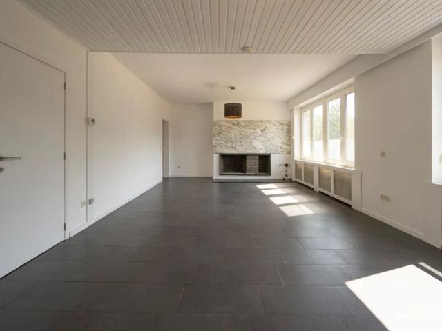 Tof, opgefrist appartement