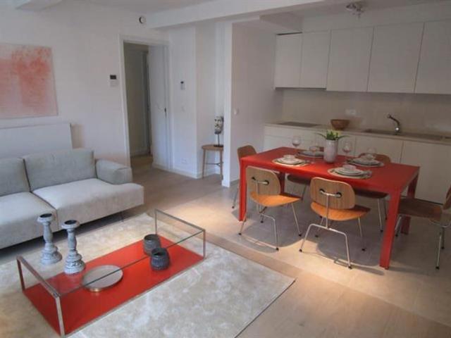 Toison d'Or/Porte de Namur New Furnished Two bedrooms apartm