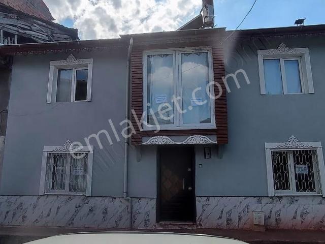 Tokat Turhal'da Satılık Müstakil 2katlı 3+1 90 M2 Dubleks Net Ev
