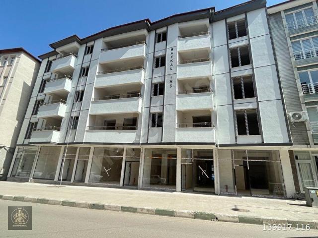 TOKAT NİKSAR ELİT GAYRİMENKULDEN ŞEHİR MERKEZİNDE 3+1 SATILIK DAİRE