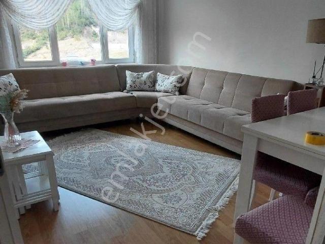 Tokat Niksar Elit Emlaktan Satılık 2+1 Daire.