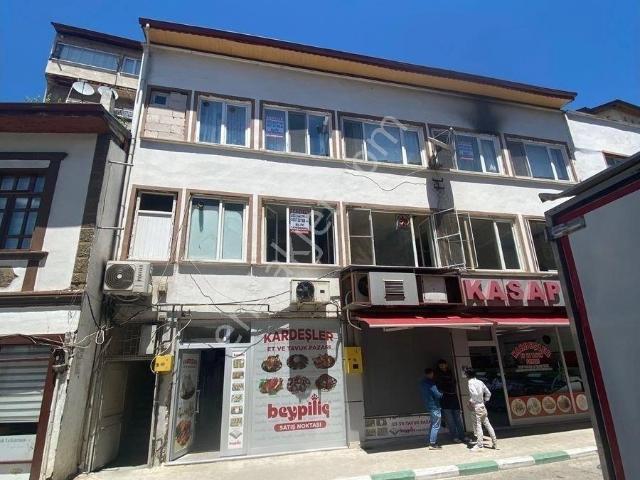 Tokat Niksar Elit Emlaktan Satılık 3+1 Daire Uygun Fiyata