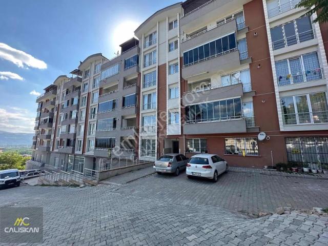 Tokat Niksar'da Satılık 4.5+1, 165m² Geniş Daire