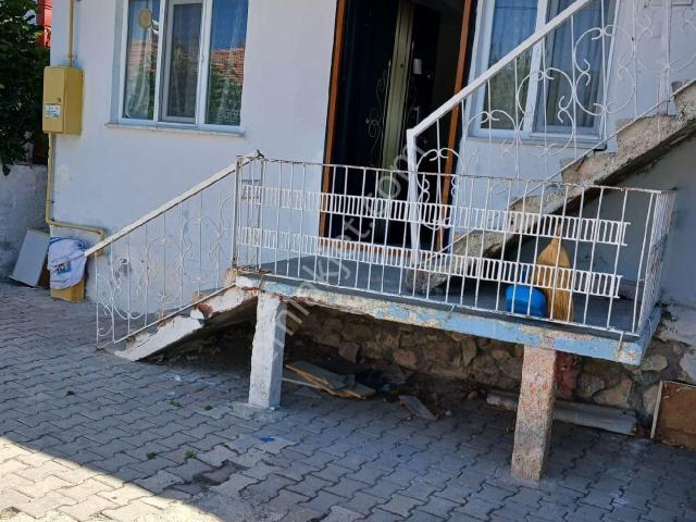 Tokat/turhalda Sahibinden Ferah Kullanışlı 3 Katlı Müstakil Ev