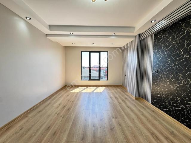 Tokay'dan Kapaklı'nın En Gözde Bölgesinde 3+1 130m2 Lüks Daire
