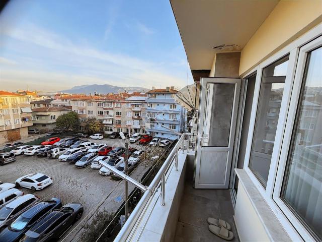 Tokdemir Gayrimenkul'den Merkeze Yakın Masrafsız Kiralık Daire
