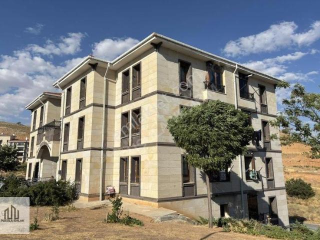 Toki Konutlarında Ara Kat Kiralık 2+1 Daire