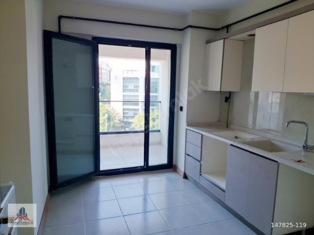ATAŞEHİR YENİŞEHİRDE 3+1 ARAKAT 2.ETAP 60.000TL