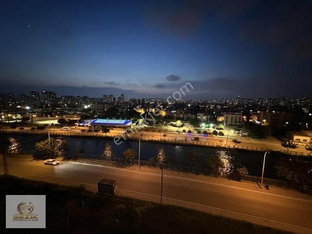 Tokide 4+1 Ebebyn Banyolu 220m2 Çok Geniş Daire
