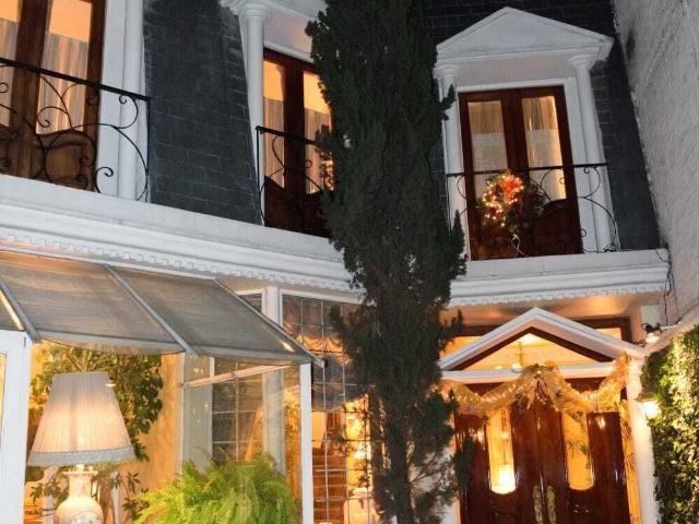 TOLUCA, COLONIA MODERNA CASA RENTA