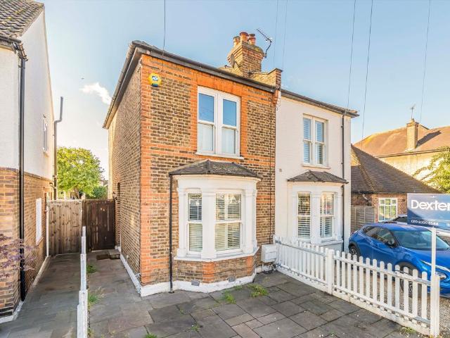 Tolworth Park Road, Surbiton KT6, 3 bed semi detached house to rent, £2,595 pcm | PrimeLocation