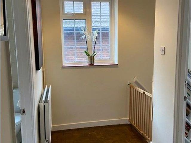 Tolcarne Drive, Pinner HA5, 2 bed maisonette to rent, £1,700 pcm | PrimeLocation