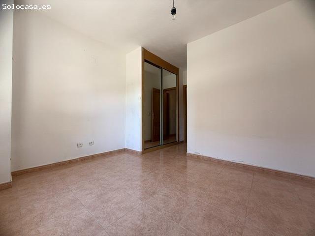 TOLEDO AVD IRLANDA, PISO DE 2 DORMITORIOS,EN ESQUINA, CON GARAJE Y ZONAS COMUNES CON PISCINA