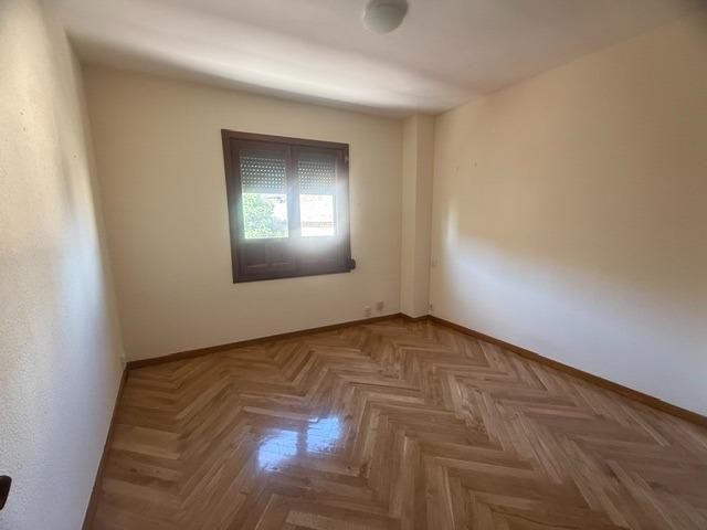 TOLEDO, ZONA CASCO HISTÓRICO, APARTAMENTO DE 2 DORMITORIOS, ASCENSOR, CALEFACCIÓN CENTRAL INCLUIDA