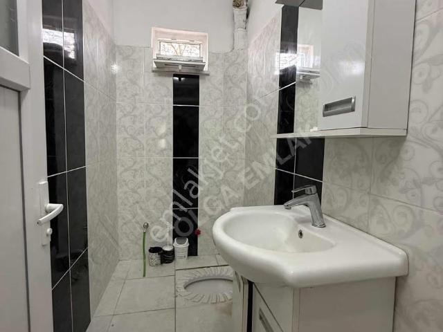 'tolga Gayrimnekul' 490m² İçerisinde Geniş Oturumlu Müstakil