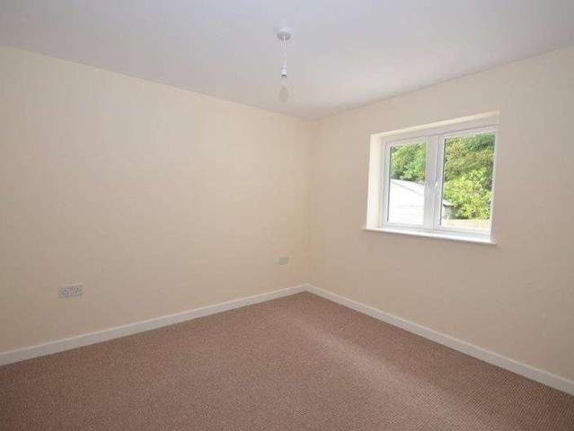 Tolgarrick Road, Tuckingmill, Camborne, TR14