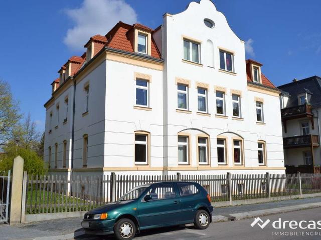 Tolkewitz! 1. OG: 2 Zimmer Küche Bad im san Altbau