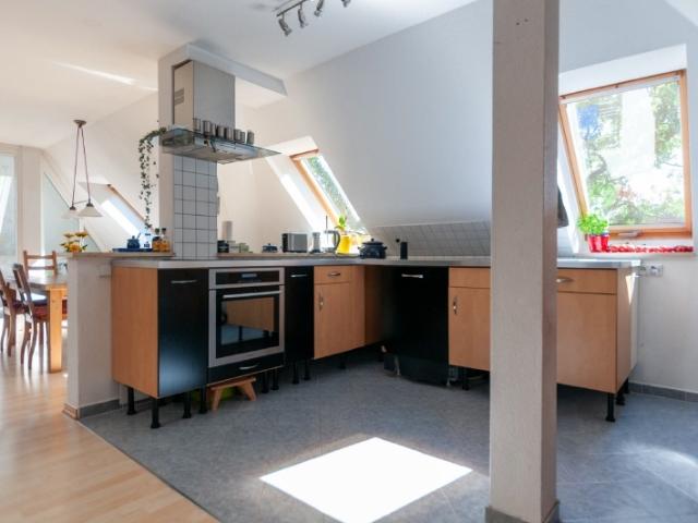 Tolkewitz helle 3 Zimmer Dachgeschosswohnung mit Wintergarten/Loggia