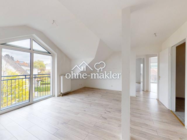 Toll geschnittene 3 Zi. Whg. mit BALKON und viel Platz zur freien Entfaltung