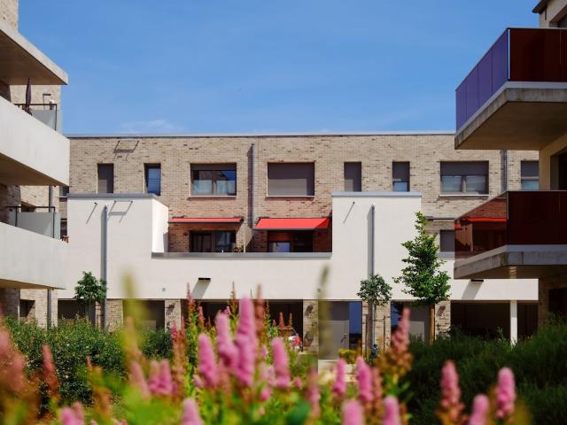 Toll geschnittene Neubauwohnung mit Garten / EG Whg. 3