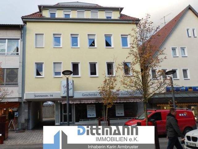 Tolle 4 Zimmer Wohnung mit PKW Stellplatz im Zentrum von Ebingen