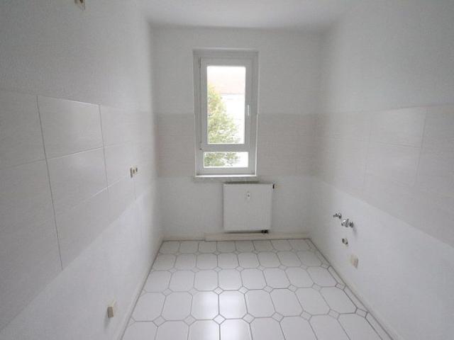TOLLE 4 Zimmer mit Balkon in GRÜNER Lage!