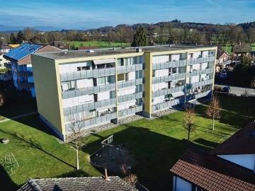 Tolle 4.5 Zimmer Wohnung im Grünen!