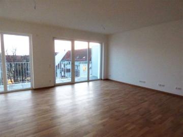 Tolle 5 Zi Maisonette Whg. mit Balkon und DG Terrasse, TG Stellplatz!