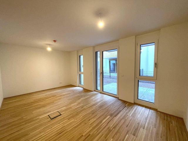 Tolle 1 Zimmer Wohnung mit eigenem Garten zum Genießen! Erstbezug in toller Lage und provisionsfrei