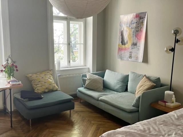 Tolle 1 Zimmer Altbauwohnung in Kreuzberg nähe Mariannenplatz zu vermieten