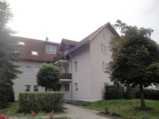 tolle 2 Raum Dachgeschosswohnung mit PKW Stellplatz in Possendorf