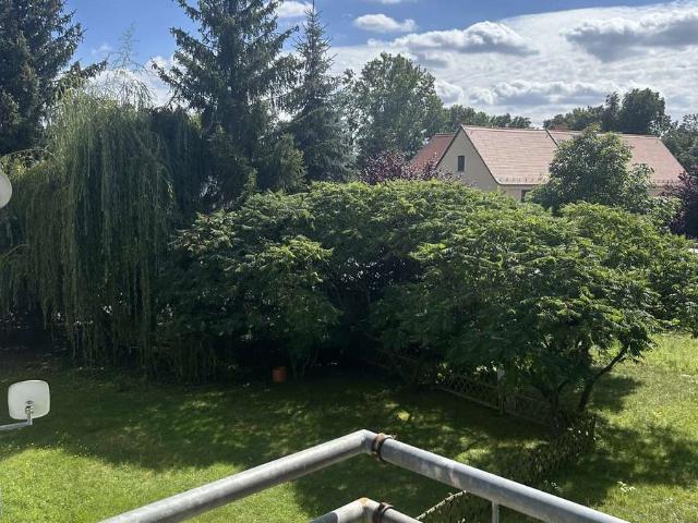 Tolle 2 Raum Wohnung mit Küche und Balkon in Merkwitz – Ideal für Singles und Paare!